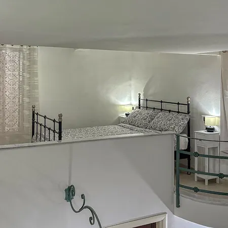 Stella Di San Gregorio Nápoly