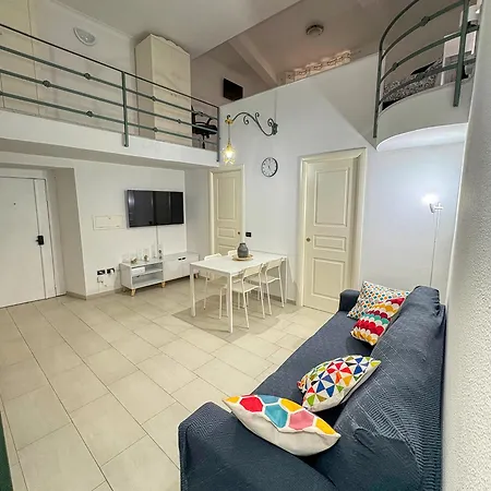 Stella Di San Gregorio Nápoles